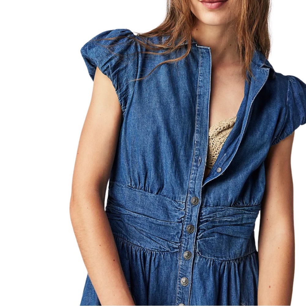 FREE PEOPLE CHESTER DENIM MINI DRESS IN MONTAUK WASH 👖👗